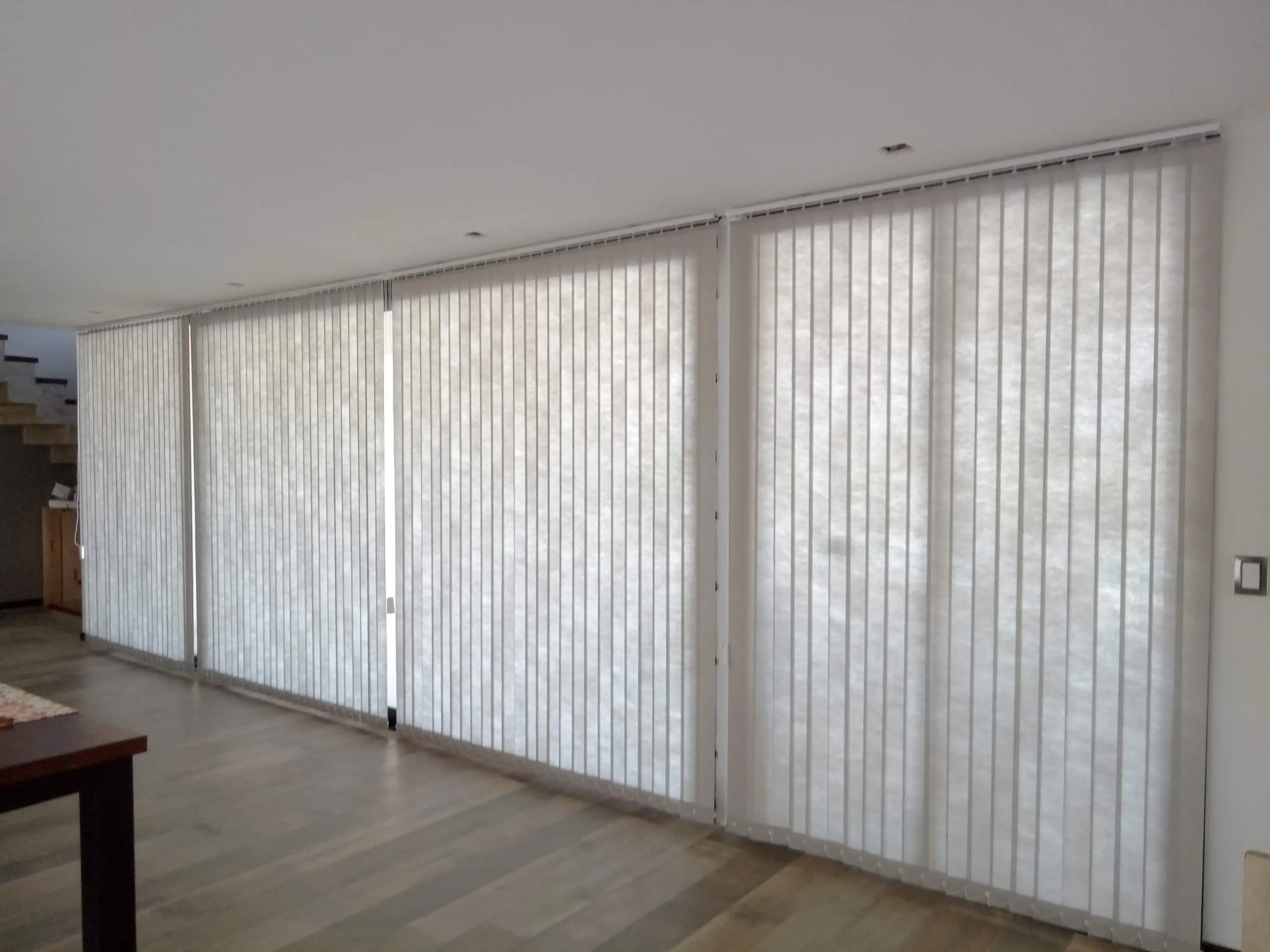 Cortinas Verticales - ejemplo 4